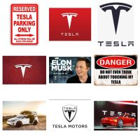 ชาร์จที่จอดรถ Tesla เท่านั้น! ป้ายโลหะดีบุกอารมณ์ขัน,การตกแต่งผนังอลูมิเนียม,เหมาะสำหรับป้ายสาธารณะและการตกแต่ง