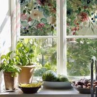 40x110cm Spring Flower and Leaves Decals Glass Window Doors Decorative Sticker Static Cling DIY PVC Window Film Privacy Block Window Sticker and Films