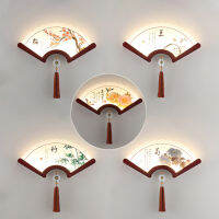 Chinese Fan-shaped Wood Wall lamp LED Porch Living Room Decorative Loft Retro Japanese Wall Light for Bedroom Aisle