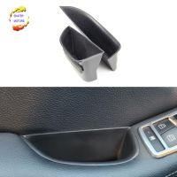 2pcsLot รถ Arm Box มือจับประตูกล่องเก็บถุงมือสำหรับ Mercedes Benz B-Class B180 B200 W246 2012-2016 มือซ้ายไดรฟ์