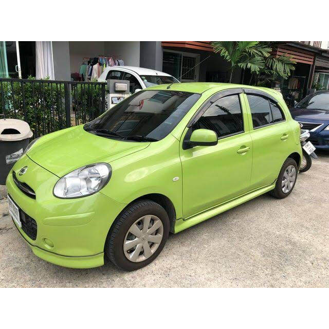 โมเดลรถนิสสัน-march-eco-car-อัตราส่วน-1-36-สีเขียว