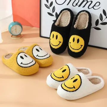 Emoji discount slippers online