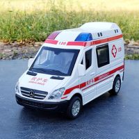 1:32 Alloy Ambulance Car Model Diecasts Metal Toy Fire Engine Police Car Model Collection Sound Light Simulation Kids Toys Gift Die-Cast Vehicles