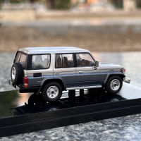 164 Scale Toyota Land Cruiser LC70 Diecast โลหะผสมโลหะจำลองรถของเล่น Ornaments