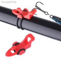 ۞  1Pc Fishing Hook Keeper Lure Bait Holder with 3 Rubber Rings Fishing Rod Fishing Gear Portable Fixed Bait Accessories