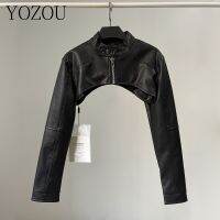 YOZOU เสื้อโค้ทหนังสังเคราะห์สีดำวินเทจหนัง PU เสื้อโค้ทซิป Zipper อัพเสื้อคลุมกันเปื้อนสำหรับทำงานผู้หญิงหญิงสาวสตรีทไฮสตรีทเบลล่า