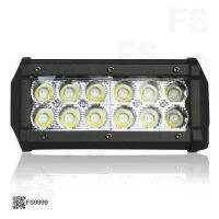 ไฟสปอร์ตไลท์ 12LED 36W ไฟสปอร์ตไลท์สามารถใช้ได้กับแรงดันไฟระหว่าง 9V-30 V