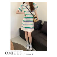 [OMIUUS] เดรสแขนสั้นชุดเดรสแบบถักลายทางทรงหลวมคอโปโลเกาหลีใหม่