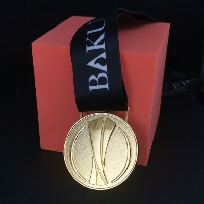 ；‘【； The Europa League Champions Medal Metal Medal Replica Medals  Medal Football Souvenirs Fans Collection