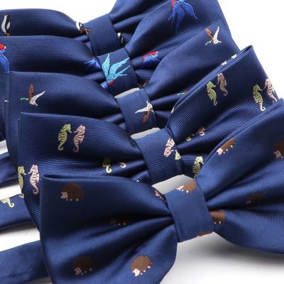 2021 New Men Bow Ties 100 Microfiber Jacquard Woven Blue Cartoon Animal Pattern Bowtie For Party Wedding Festival Family Gift