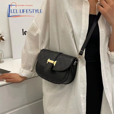 【พร้อมส่ง】Lcl  lifestyle
 กระเป๋าสะพายข้าง กระเป๋า กระเป๋าแฟชั่นผู้หญิง กระเป๋าสะพาย รุ่น D-1425