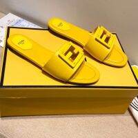 2023 fashion super hot fen-diˉstreet home summer hot slippers women can wear sandals flat all-match style