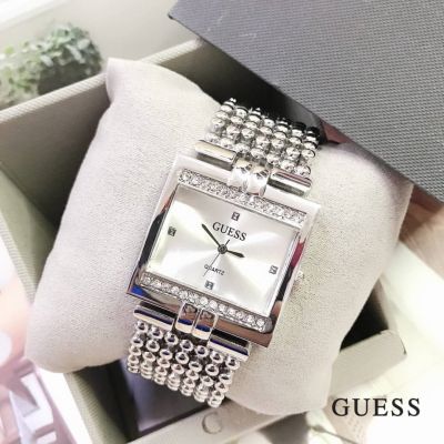 นาฬิกาข้อมือ GUESS  นาฬิกาสายเลส  - ขนาดหน้าปัด 36 mm  สินค้ามีถ่าน ผ้าเช็ค ถุงผ้าแถมให้นะคะ