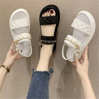 Women Sandals รองเท้าแตะหญิง 2สี รองเท้าแตะรัดส้นผู้หญิง แฟชั่น รุ่นใหม่ กันลื่น ดำ ขาว ใส่สบาย รองเท้าผู้หญิง