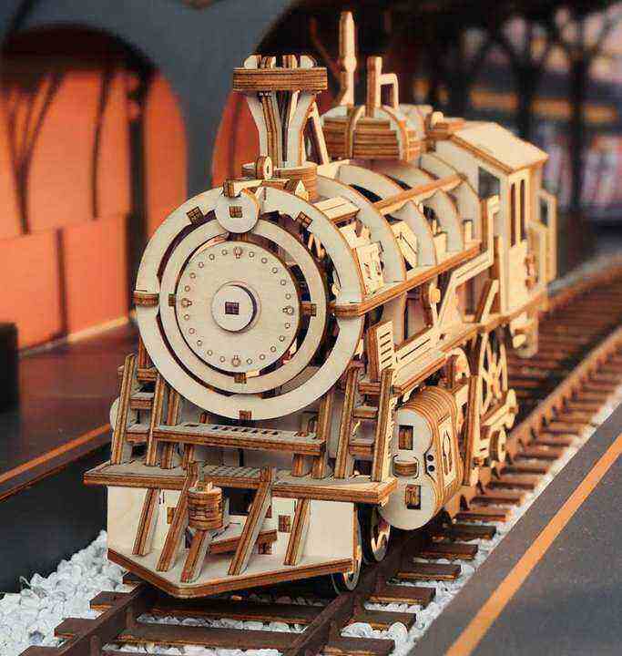 rokr-ruoke-steam-locomotive-assembled-wooden-drive-desktop-ornaments-creative-diy-handmade-gifts