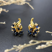 Sapphire Diamond Earrings ต่างหูเพชรแซฟไฟร์ ไพลินแท้สีน้ำเงินเข้ม เนื้อสะอาดมาก ประดับเพชรแท้น้ำ95-96 ตัวเรือนเป็นทอง18k