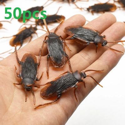 5-50ชิ้นฮาโลวีน g adget พลาสติกแมลงสาบโจ๊กอุปกรณ์ตกแต่งยางของเล่น gags ปฏิบัติ Jokes ของเล่นพลาสติกบักแมลงสาบ