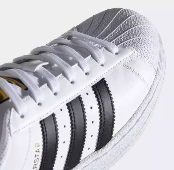 รองเท้าผ้าใบ-adidas-superstar