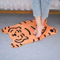 PUM พรมเช็ดเท้า [ เพิ่มอีก10% ใส่ CNY60BA เฉพาะวันที่1-4กพ.65] พร้อมส่ง Tiger Nap mat พรมลายเสือ  พรมปูพื้น  พรมแต่งบ้าน