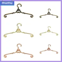 MUMU 5pcs มินิ ของเล่น โลหะผสม เฟอร์นิเจอร์บ้านตุ๊กตา ตกแต่งห้องนอน ไม้แขวน4/6.5ซม. ตุ๊กตาอุปกรณ์เสื้อผ้า