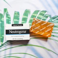 นูโทรจิน่า สบู่ทำความสะอาดผิวหน้า The Transparent Facial Bar (Neutrogena®) Facial Cleansing Bar สบู่คลีนซิ่ง อ่อนโยน สะอาด