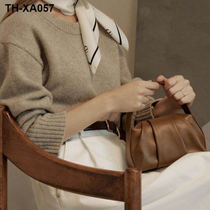 the-new-2023-contracted-joker-fold-clouds-soft-leather-hand-bag-with-the-female