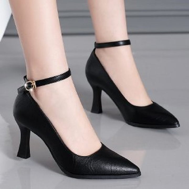 รองเท้าส้นสูงสีดำผู้หญิง2022ฤดูใบไม้ผลิฤดูใบไม้ร่วงใหม่เทพธิดาพัดลม-stiletto-แฟชั่นหนังนุ่มสีทึบรองเท้าเดี่ยว