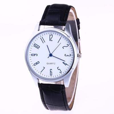 นาฬิกาข้อมือธุรกิจข้อมือควอตซ์สายหนังนาฬิกาข้อมือหรูหราลำลองแบบผู้ชายแฟชั่น
