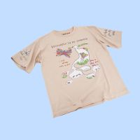 Unicornxfactory เสื้อยืดแขนสั้น  Oversized สีโอวัลติน  รุ่น  Butterfly in my stomach