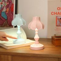 Mini Retro Eye-protection Table Lamp LED Night Light USB Rechargeable Lotus Shape Home Indoor Study Read Lamp Bedroom Decor