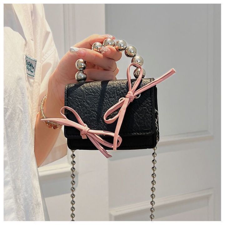 cod-small-girl-bag-blackpink-black-pink-bow-mini-chain-earphone-bag-versatile-korean-style-dom-kecil-wanitapurse-kecil-wanita-กระเป๋าสี่เหลี่ยมเล็ก-ถุงเล็กหญิงเกาหลีป่า