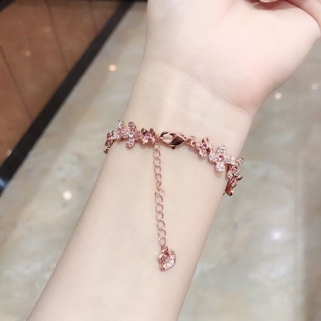 swarovski-2019-สร้อยข้อมือลายดอกไม้สีโรสโกลด์-18-k-สําหรับผู้หญิง