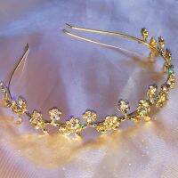 Sparklemeupstudio The Queen headband