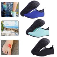 Unisex Water Shoes Soft Beach Non-Slip Aqua Shoes Quick Dry Breathable Swimming Diving Snorkeling Sneaker Socks Slipper