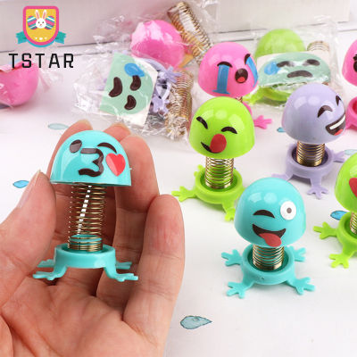 Ts【พร้อมส่ง】ตุ๊กตาฤดูใบไม้ผลิน่ารักมินิการ์ตูนหน้าเขย่าหัวตุ๊กตาสำหรับแดชบอร์ดโต๊ะบ้าน【cod】