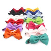 30PCS โบว์คล้องคอสุนัขน่ารักลูกสุนัขแมว Bowties สำหรับปาร์ตี้เทศกาลวันหยุดตกแต่งสัตว์เลี้ยง