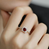 Art Selection Trend Simple Fried Dough Twists Ring Girl High Sense Ring Garnet Red Zircon Sugar Ring AHUE