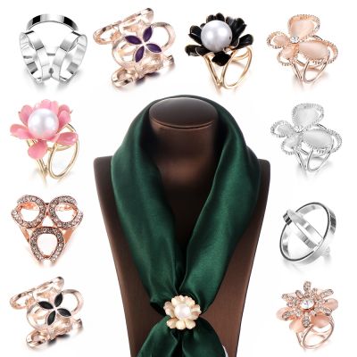 ▬◑ Silk Scarf Clip Rhinestone Pearl Brooches Crystal Shawl Buckle Pin Women Jewelry Luxurious Gifts Tricyclic Fashion