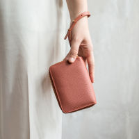 Twins leather wallet in Coral pink