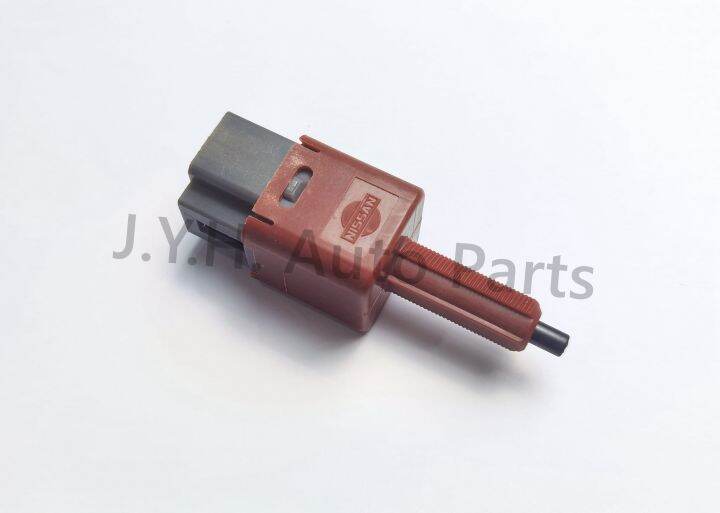 Nissan Brake Switch 4Pin Latio Livina Teana Sylphy Nissan Stop Switch