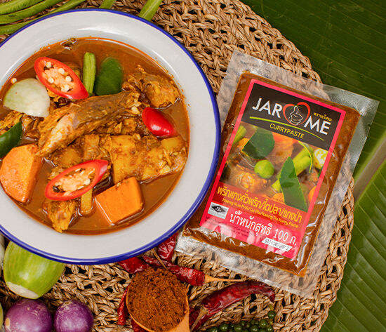 jarome-kaeng-kua-prik-kaeng-tai-pla-kaeng-pa-curry-paste-size-400-g