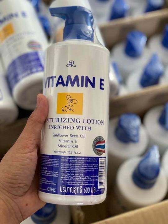 AR Vitamin E MOISTURIZING LOTION 600ml (Enriched With Sunflower Seed