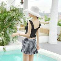 New Women Split Swimsuit Korean Sling Midriff-baring Lattice Lacework Female Beachwear Suit Temperament Pleated Skirt Sweet Tide