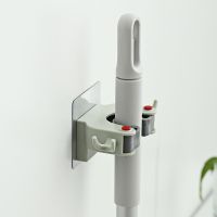 Bebas Paku Naadloze Mop Houder Multifunctionele Opslag Mop Haak Badkamer Muur Opknoping Bezem Hanger Mop Clip