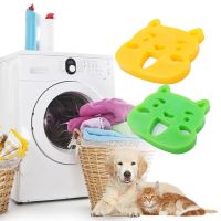 Static Pet Hair Remover Brush Dog Cat Fur Cleaner Pull Off Pet Hair Hairy Solution Remover for Your Laundry