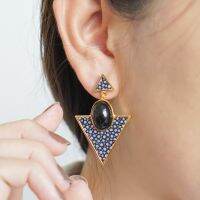 JP ต่างหูแฟชั่นสายฝอ 3 เหลี่ยมฝังหินธรรมชาติ Stingray earring เครื่องประดับหนังกระเบนแท้ ติดอะไหล่สีทองหรูหรา  ใส่ออกงานเลี้ยงสวยไม่เหมือนใคร