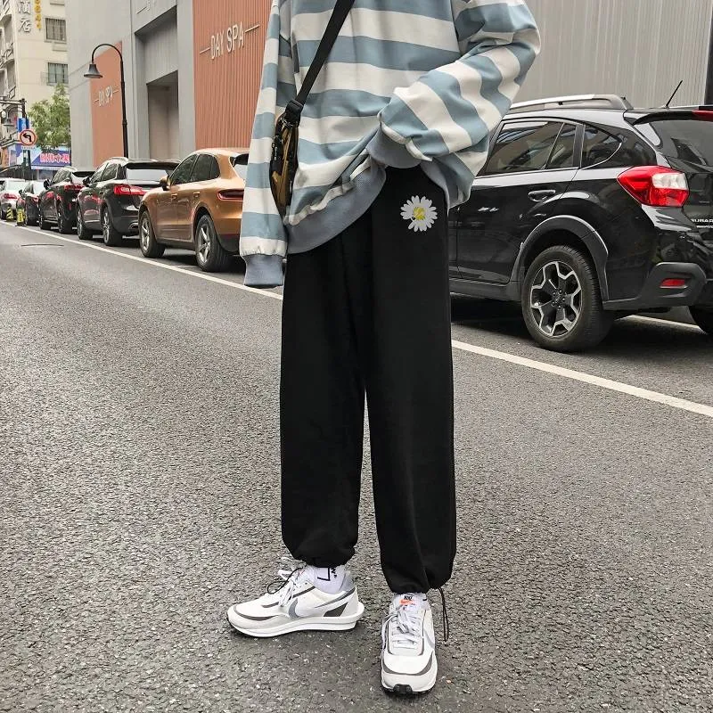 Track discount pants trend