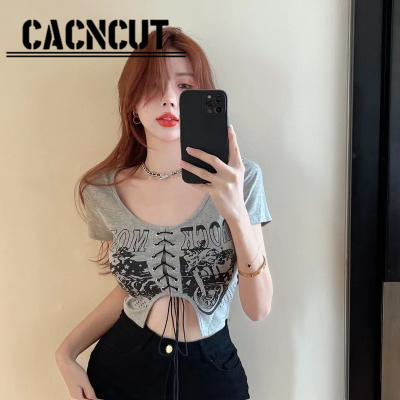 CACNCUT เสื้อคาร์ดิแกนแขนสั้นของผู้หญิงเสื้อเกาะอกสั้นแยกเซ็กซี่แหวกแนว