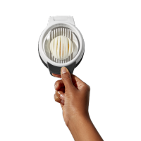 OXO ที่หั่นไข่ต้ม l OXO GG Egg Slicer หั่นไข่ต้มอย่างรวดเร็วและง่ายดายเป็นชิ้น ขนาด 5 มม. ที่สไลด์สะดวกในการเปิดและปิด ฐานกันลื่นให้การยึดเกาะที่สะดวกสบายในขณะที่หั่น สามารถใช้กับเครื่องล้างจานได้