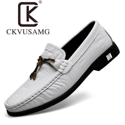 Yueteng CKVUSAMG ผ้าพลัฌลำลองสำหรับผู้ชาย,รองเท้าหนังธุรกิจหนังชั้นนอกสุดมีขนาดใหญ่ลายเกล็ดมังกรสำหรับฤดูหนาว